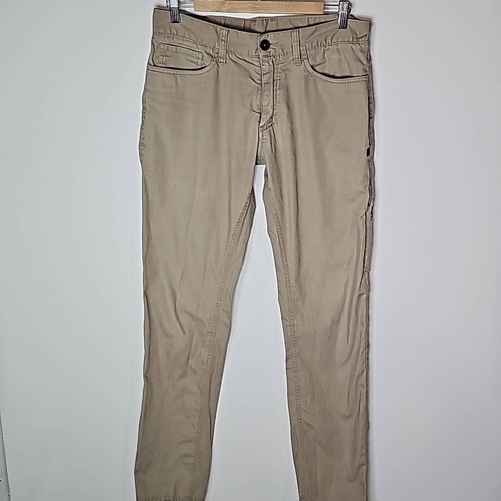 Oakley 32x34 tan slim straight pants